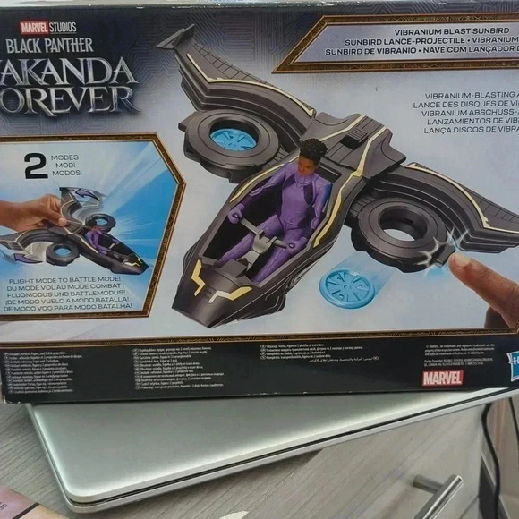 NEW Marvel Black Panther Wakanda Forever Vibranium Blast Sunbird Shuri Figure - Picture 3 of 8